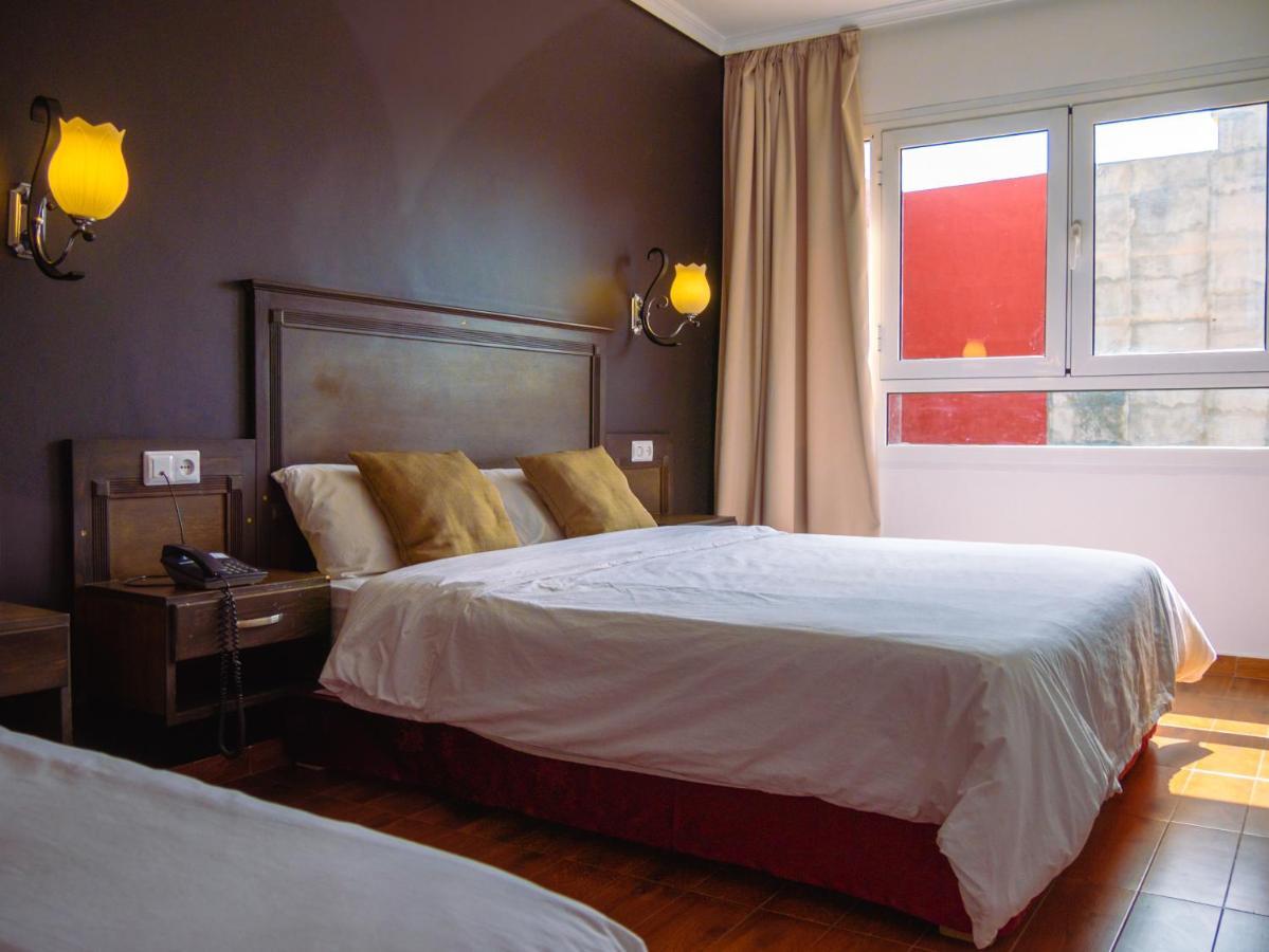 Hotel L'Aéroport Nador Extérieur photo