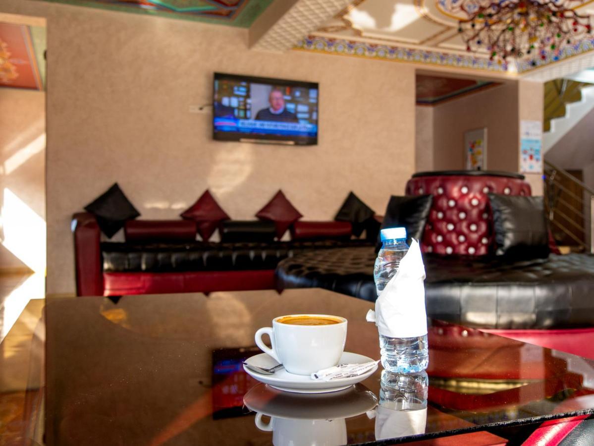 Hotel L'Aéroport Nador Extérieur photo